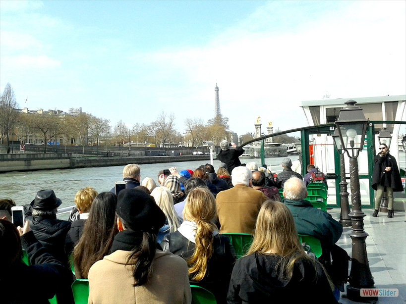 12 La petite croisière sur la Seine