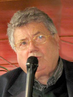 Jacques Bronsart au cours de l'AG de l'amicale du 3 décembre 2010 sur la Seine à bord de la "Pâtache"  ( Photo GL)